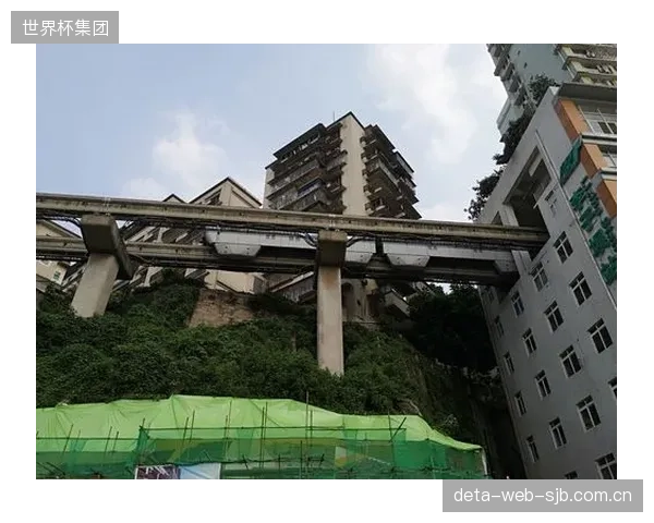 新温布利球场的轨道监控网络：1200个无线传感器让偏心载荷补偿的精度达到前所未有的高度